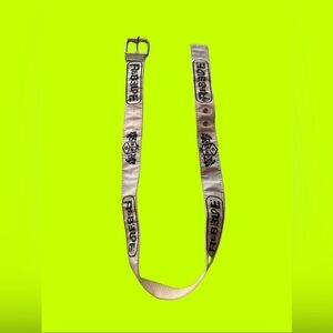 Yo soy rebelde. This original 2004 rebelde belt is perfect for my rebelde fans